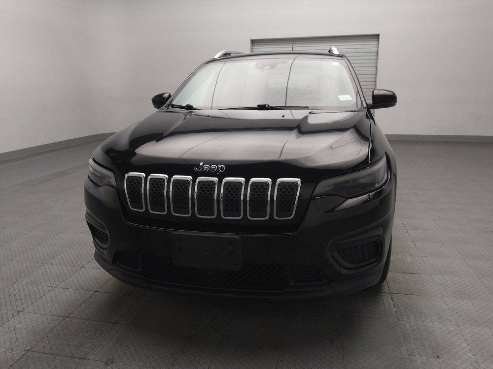 Used 2021 Jeep Cherokee Latitude FWD image 15