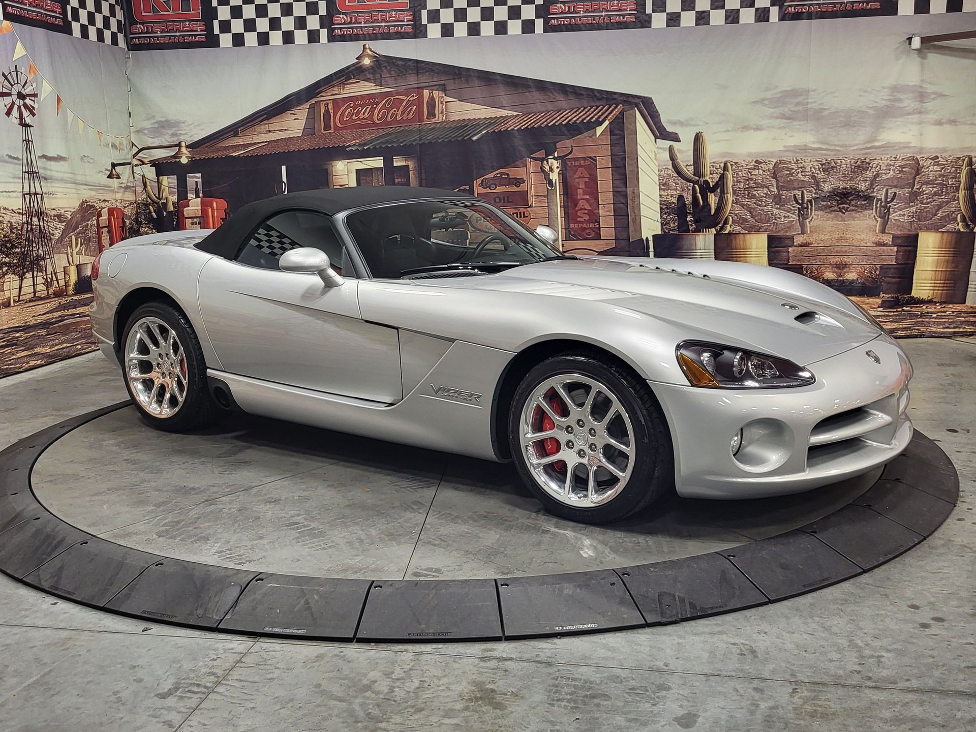 Used 2005 Dodge Viper SRT-10 RWD image 5