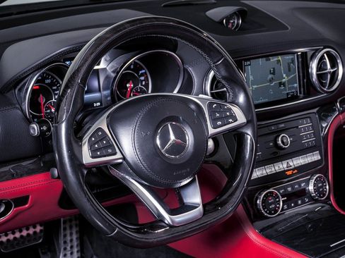 Used 2018 Mercedes-Benz SL 450 image 23