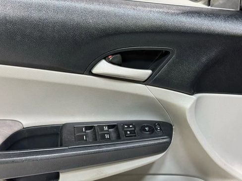 Used 2012 Honda Accord LX image 11