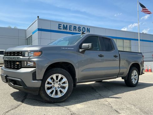 Certified 2021 Chevrolet Silverado 1500 Custom AWD/4WD image 1