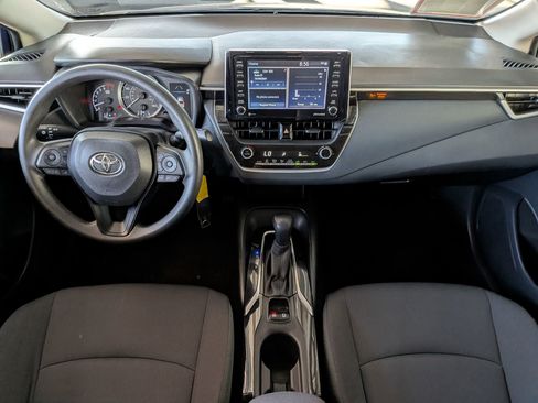 Certified 2021 Toyota Corolla LE image 26