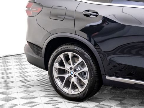 New 2026 BMW X5 xDrive40i w/ Climate Comfort Package image 35