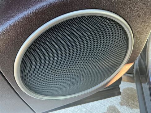 Used 2019 Lexus RX 450hL AWD image 28