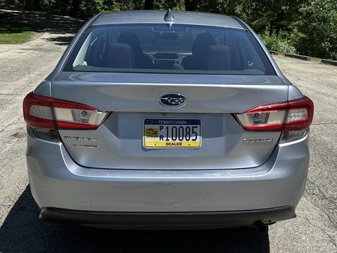 Used 2021 Subaru Impreza 2.0i Premium w/ Popular Package #1 AWD/4WD image 6