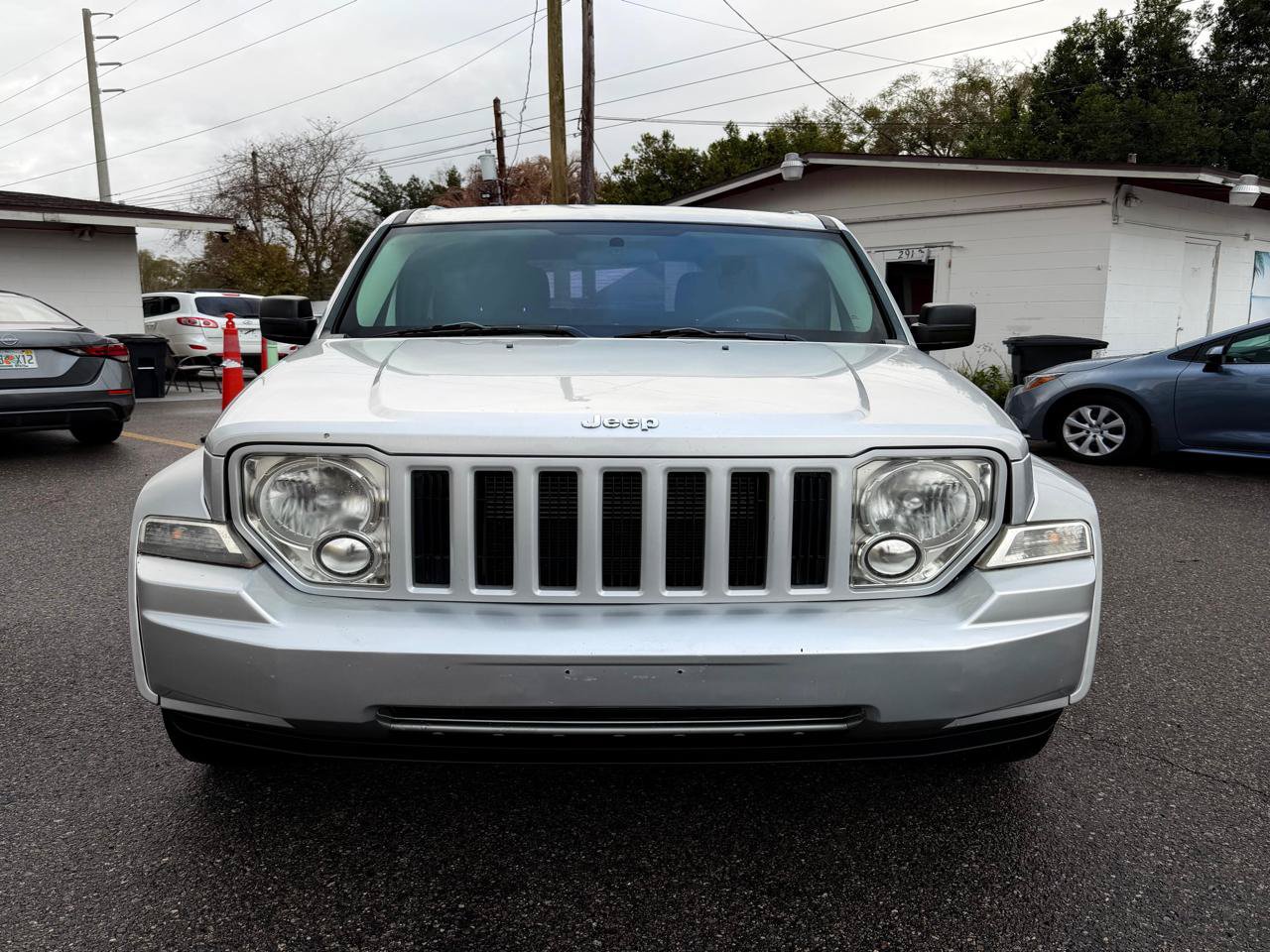 Used 2011 Jeep Liberty Sport RWD image 5
