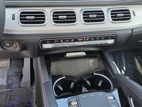 Used 2025 Mercedes-Benz GLE 350 4MATIC image 22