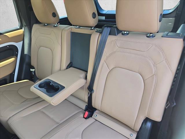 New 2026 Land Rover Defender 110 S AWD/4WD image 12