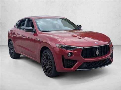 Used 2020 Maserati Levante S GranSport image 3