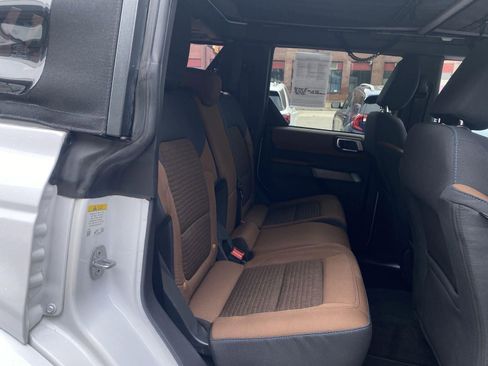 Used 2023 Ford Bronco Outer Banks image 18