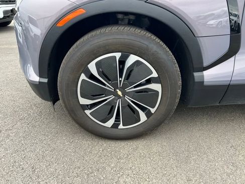 Used 2024 Chevrolet Blazer EV LT image 19