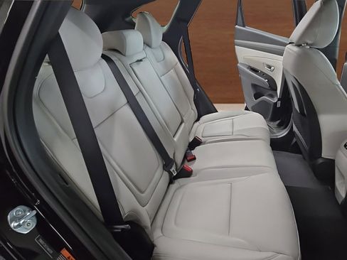 New 2026 Hyundai Tucson Limited image 16