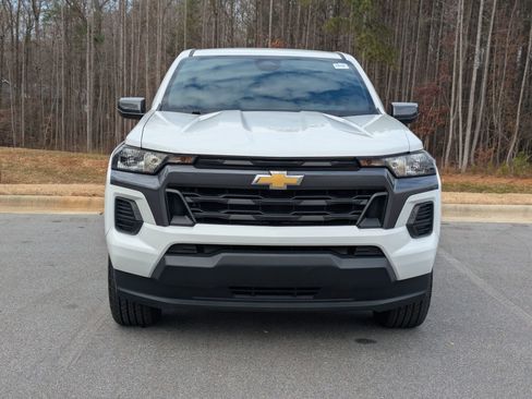Used 2023 Chevrolet Colorado LT image 7