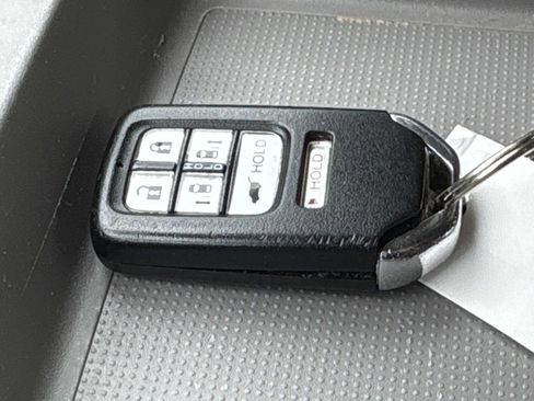 Used 2015 Honda Odyssey EX-L image 37