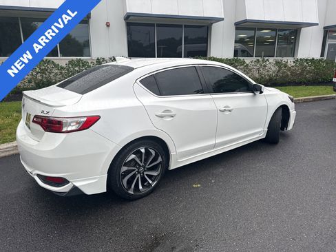 Used 2016 Acura ILX FWD image 2