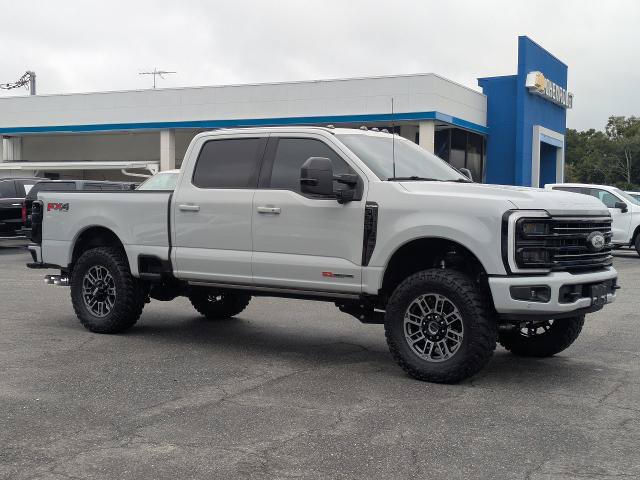 Used 2026 Ford F350 Platinum AWD/4WD image 2