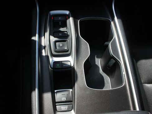 Used 2022 Honda Accord Sport image 34