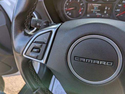 Used 2017 Chevrolet Camaro LT RWD image 26