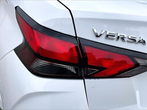 New 2025 Nissan Versa S image 12