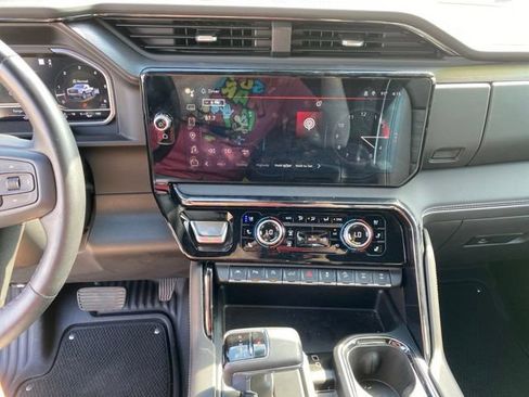 Used 2023 GMC Sierra 1500 AT4X AWD/4WD image 29