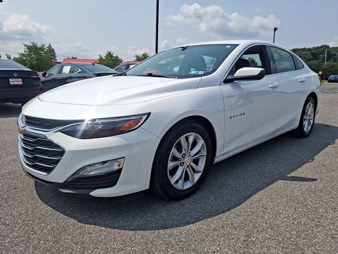 Used 2023 Chevrolet Malibu LT FWD image 3