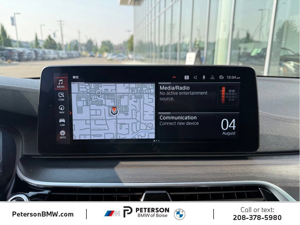 Used 2023 BMW M550i xDrive w/ Dynamic Handling Package AWD/4WD image 25