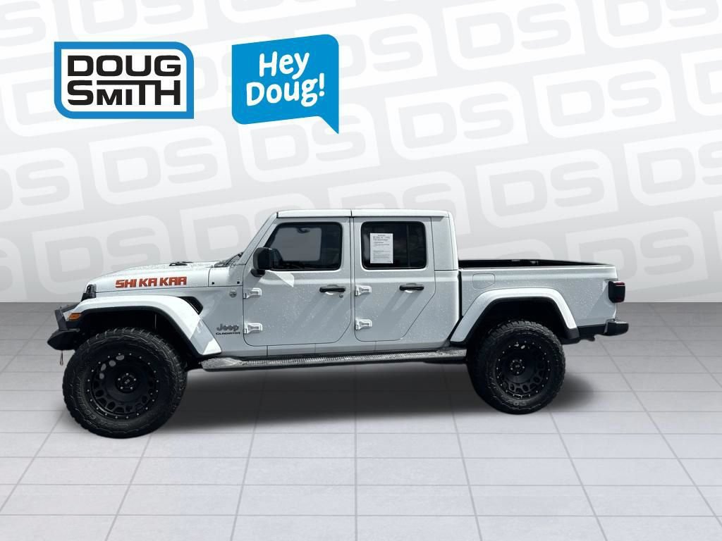 Used 2020 Jeep Gladiator Overland AWD/4WD image 2