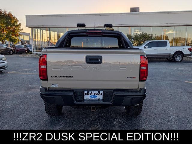 Used 2021 Chevrolet Colorado ZR2 w/ ZR2 Dusk Special Edition AWD/4WD image 7