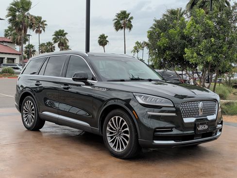 Used 2022 Lincoln Aviator Reserve w/ Equipment Group 201A RWD image 1