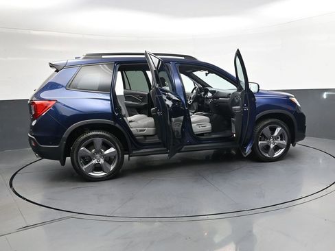 Used 2019 Honda Passport Touring image 38