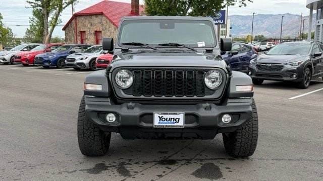 Used 2024 Jeep Wrangler Unlimited Sport AWD/4WD image 6