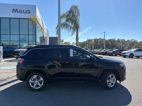 Used 2023 Jeep Compass Latitude w/ Sun and Sound Group image 8