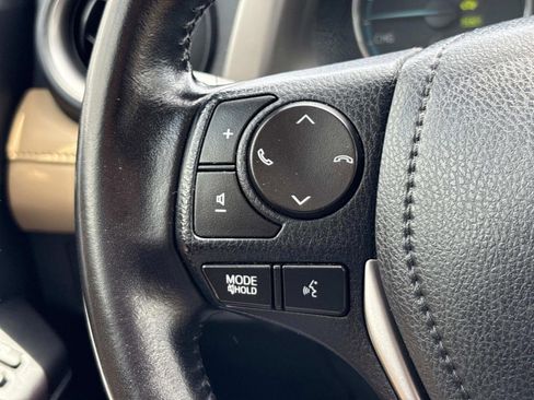 Used 2016 Toyota RAV4 XLE AWD/4WD image 23