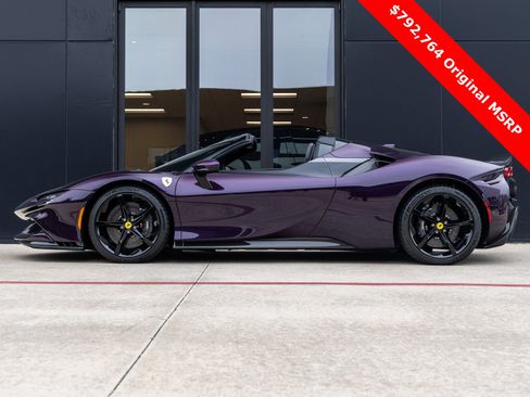 Used 2025 Ferrari SF90 Spider image 10