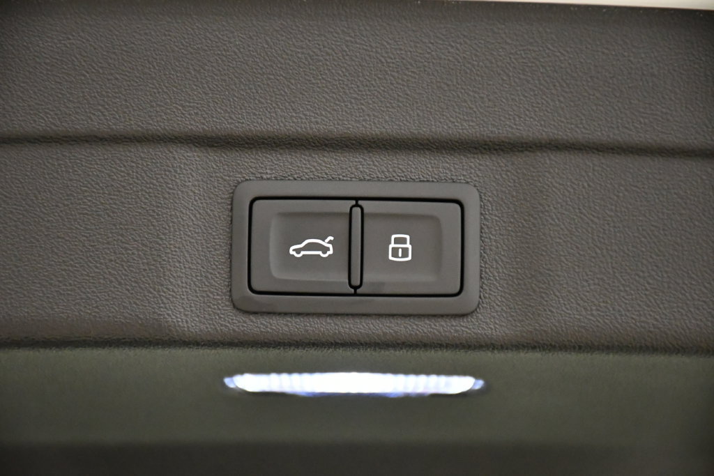 Used 2025 Audi A5 Premium Plus w/ Premium Plus AWD/4WD image 56