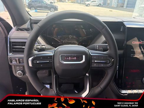 New 2026 GMC Yukon AT4 AWD/4WD image 18