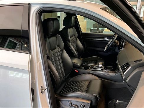 Certified 2023 Audi SQ5 Premium Plus w/ Premium Plus Package AWD/4WD image 9