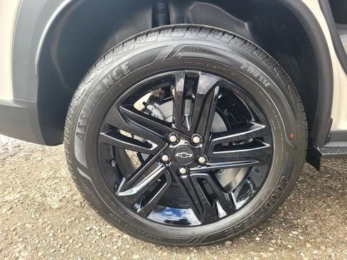 New 2026 Chevrolet Trax ACTIV w/ Driver Confidence Package FWD image 13