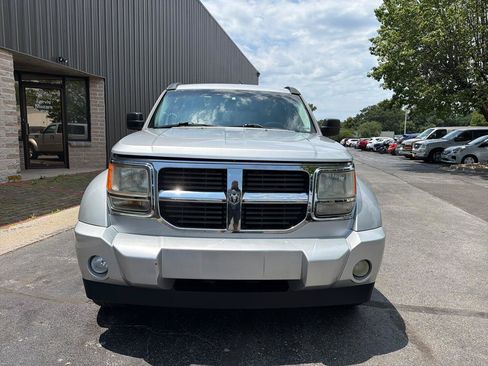 Used 2008 Dodge Nitro SXT RWD image 8