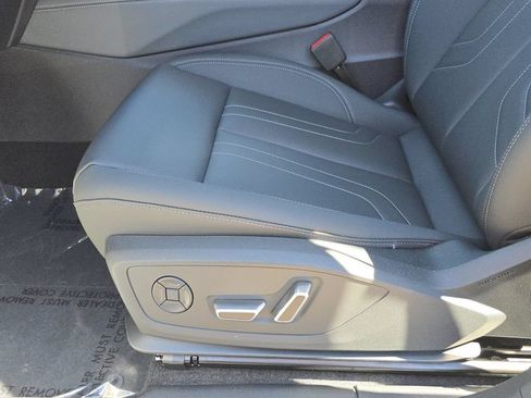New 2026 Audi Q3 quattro 2.0T AWD/4WD image 17