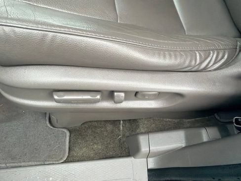 Used 2016 Honda Odyssey Touring image 8