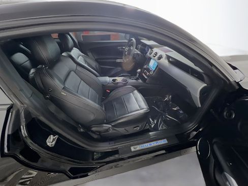 Used 2015 Ford Mustang GT Premium w/ Equipment Group 401A RWD image 30