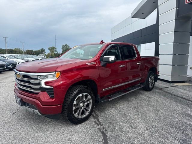 Certified 2022 Chevrolet Silverado 1500 High Country w/ Z71 Off-Road Package AWD/4WD image 3
