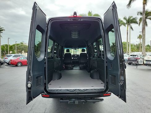 New 2025 Mercedes-Benz Sprinter 3500 image 9