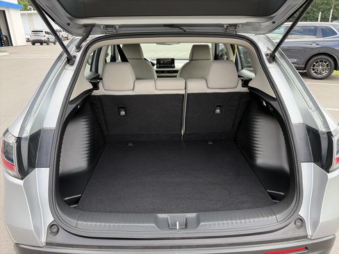 Used 2024 Honda HR-V LX image 12