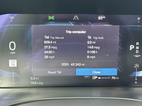 Used 2022 Volvo XC60 B5 Inscription w/ Climate Package image 12