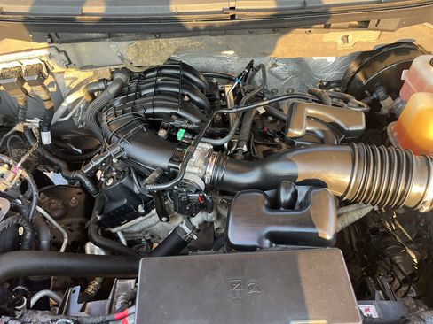 Used 2013 Ford F150 XL w/ Mid Equipment Group RWD image 18