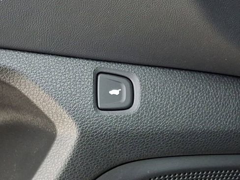 Certified 2025 Acura RDX Base image 27