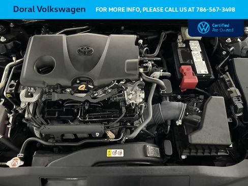 Used 2023 Toyota Camry XLE image 12