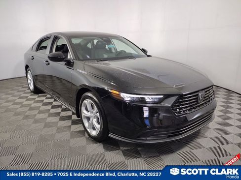 New 2025 Honda Accord LX image 1